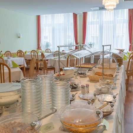 Hotel Kindler 2,0 Self-Check-In Leoben  Ngoại thất bức ảnh