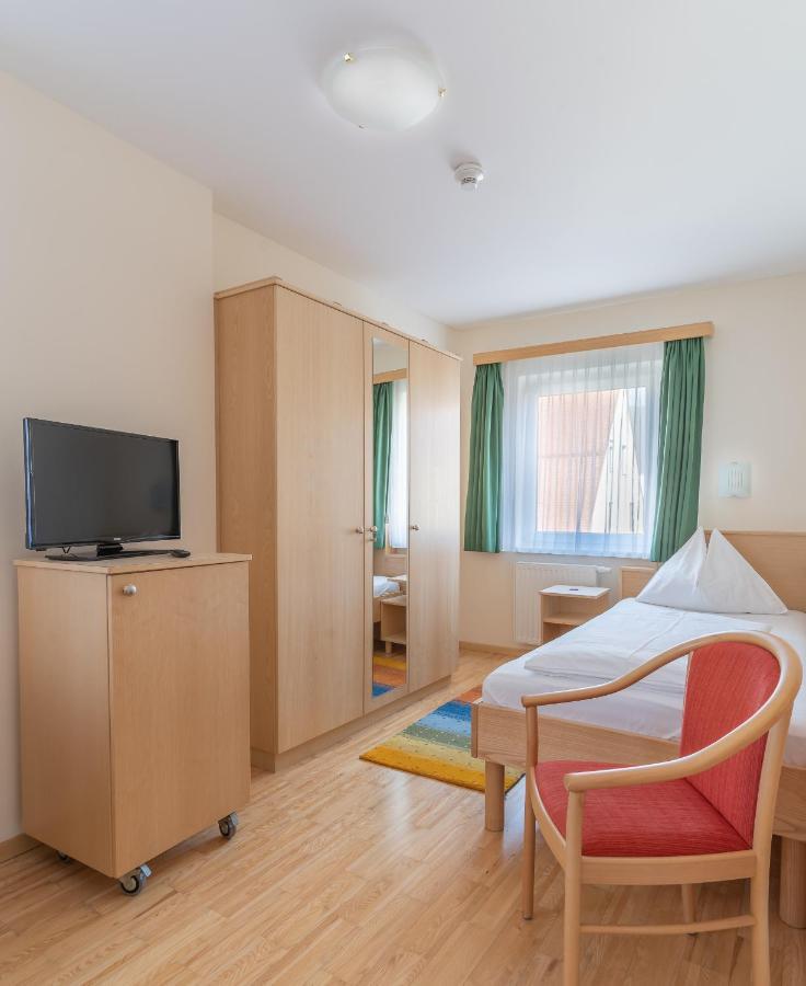 Hotel Kindler 2,0 Self-Check-In Leoben  Ngoại thất bức ảnh