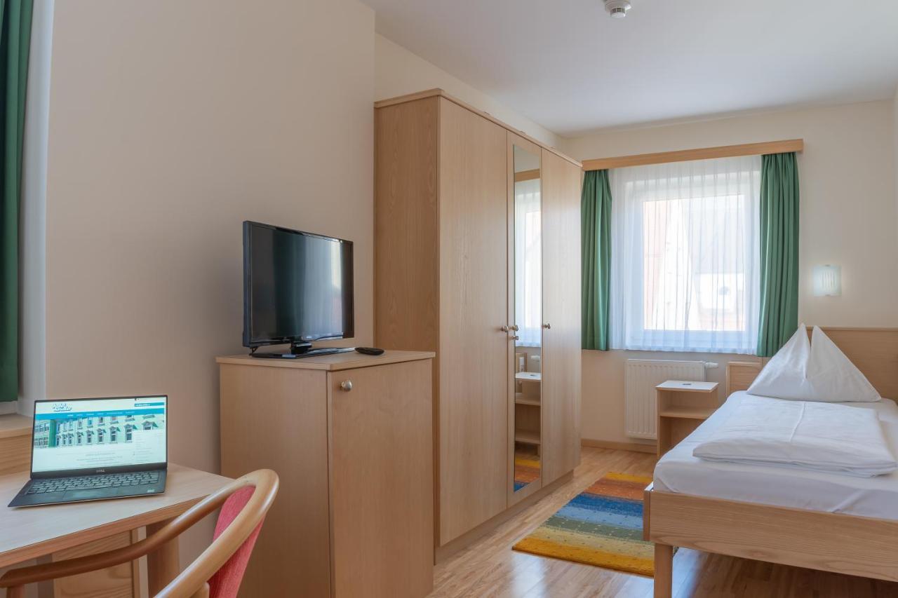 Hotel Kindler 2,0 Self-Check-In Leoben  Ngoại thất bức ảnh