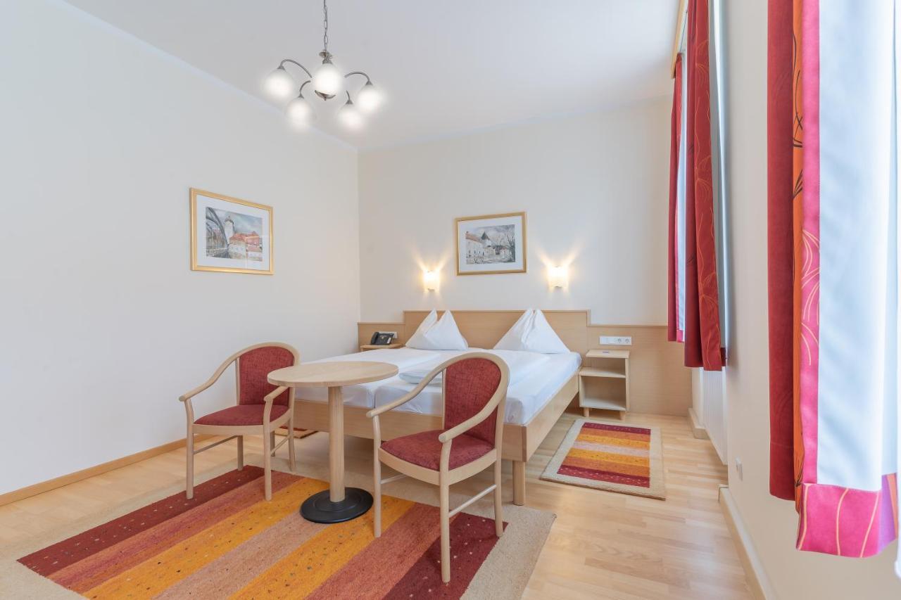 Hotel Kindler 2,0 Self-Check-In Leoben  Ngoại thất bức ảnh