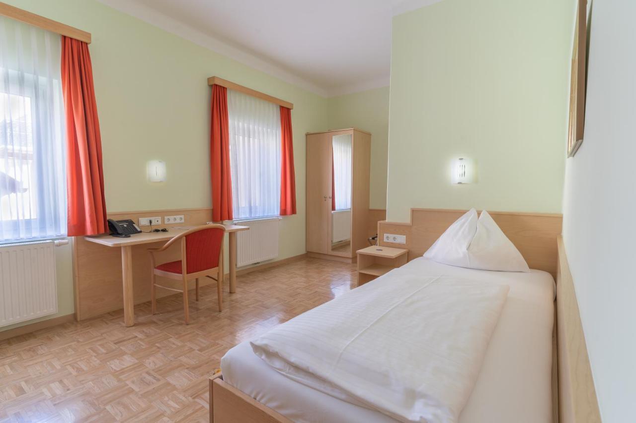 Hotel Kindler 2,0 Self-Check-In Leoben  Ngoại thất bức ảnh