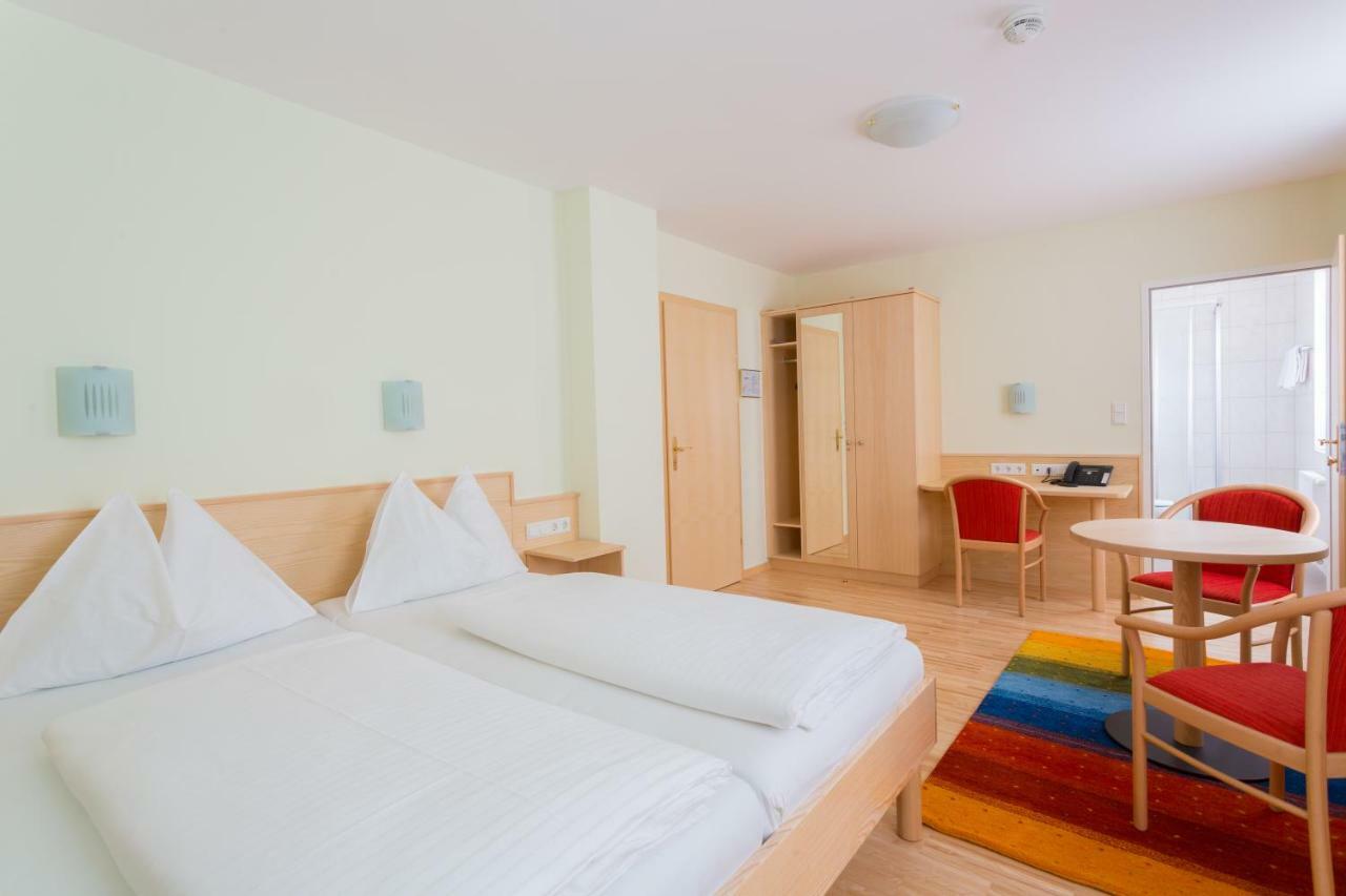Hotel Kindler 2,0 Self-Check-In Leoben  Ngoại thất bức ảnh